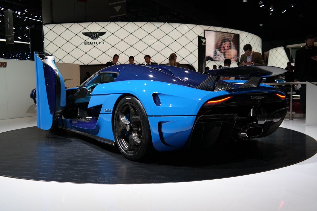 Koenigsegg Regera Ghost Package rear winglets and aero at the 2018 Geneva Motor Show