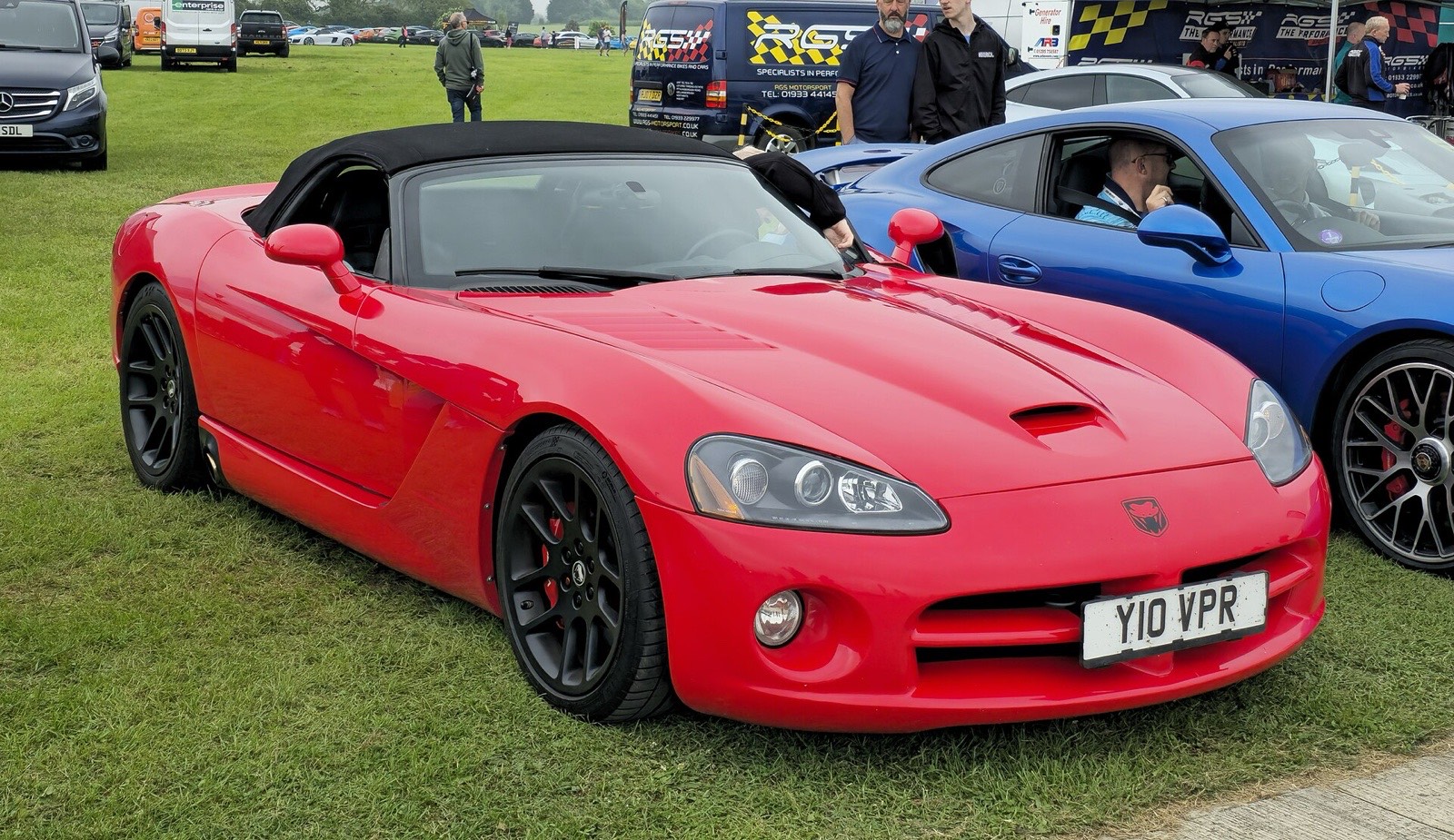 2003 Dodge Viper SRT-10 — the corner of refinement and savagery